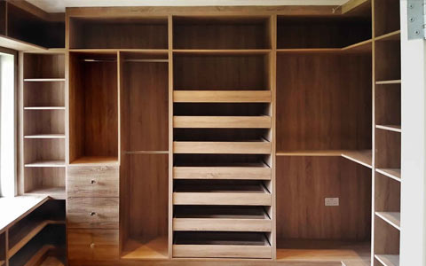 Mod Craft Walk-in-Wardrobe 5